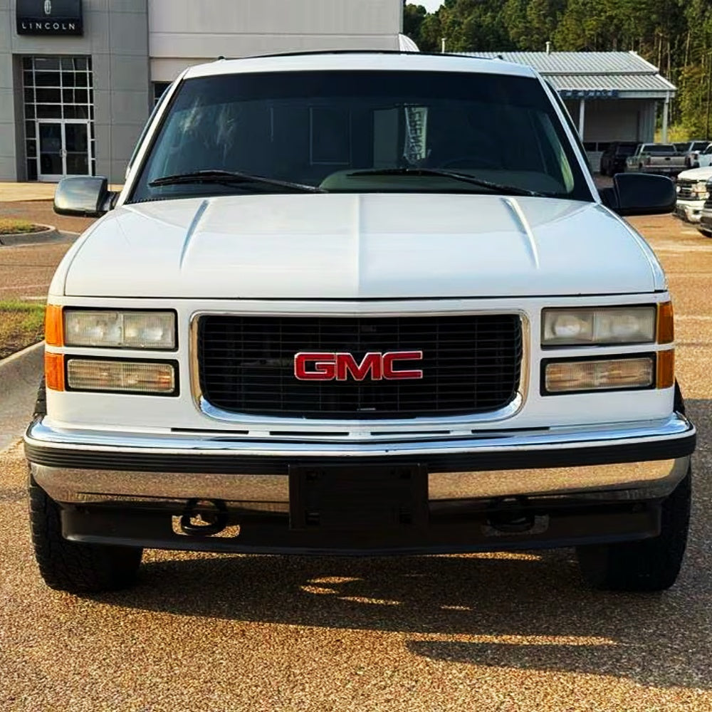 GMC-Yukon-Lensun-110W-Hood-Solar-Panel