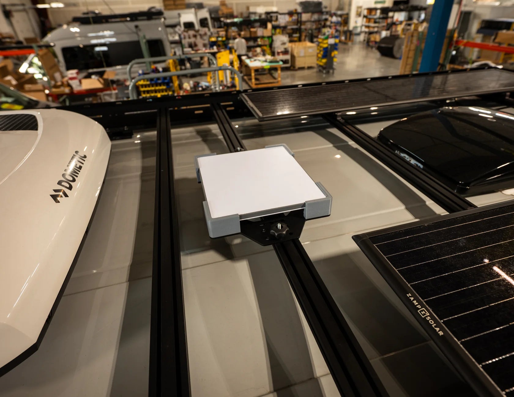 Adventurer™ Starlink Mini Roof Rack Mount – T-Track Compatible