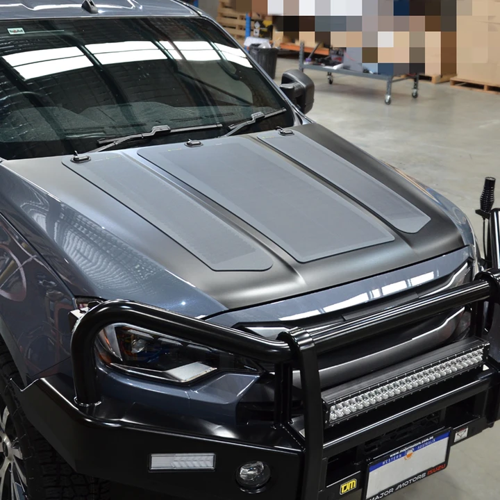 Isuzu-D-Max-Lensun-135W-Bonnet-Solar-Panel