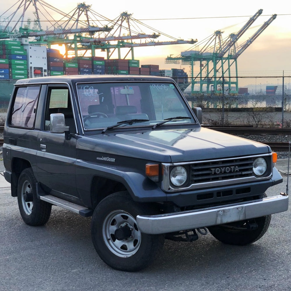 Toyota-Land-Cruiser-Troopy_70-Series-J70-Lensun-80W-Bonnet-Solar-Panel-1